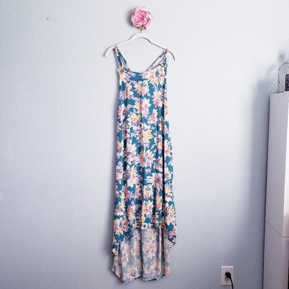 Ava & Viv Blue Floral High Lo Dress - Picture 2 of 7